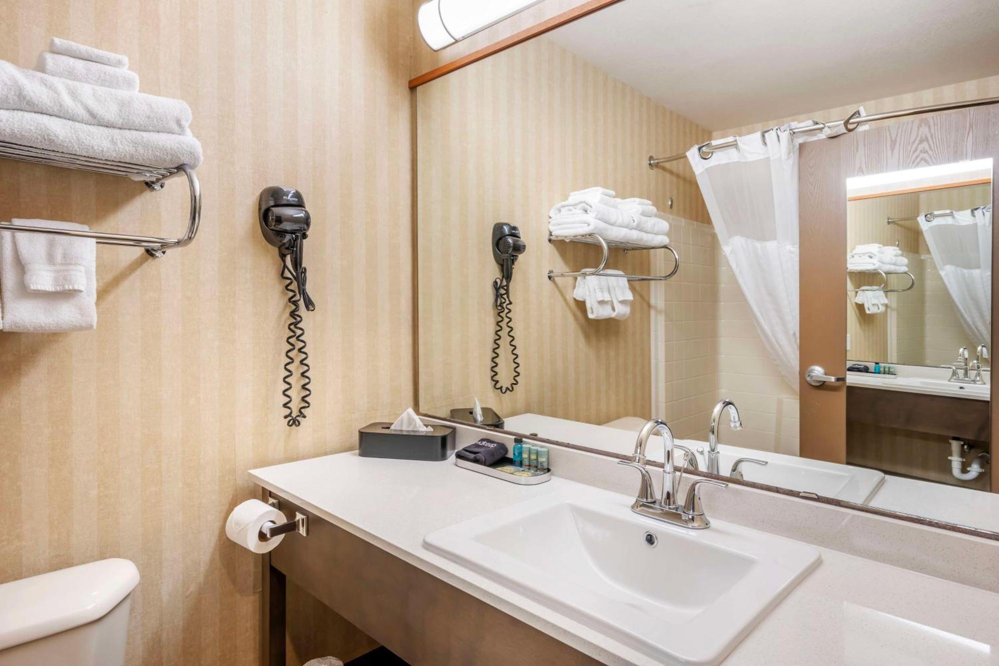 Surestay Plus By Best Western 엔터프라이즈 외부 사진